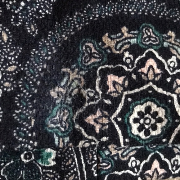 LOFT Skirt - Picture 2 of 2